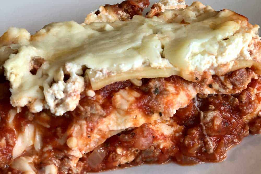 beef-and-italian-sausage-lasagna beef and italian sausage lasagna divine dinnerz epic egg restaurants