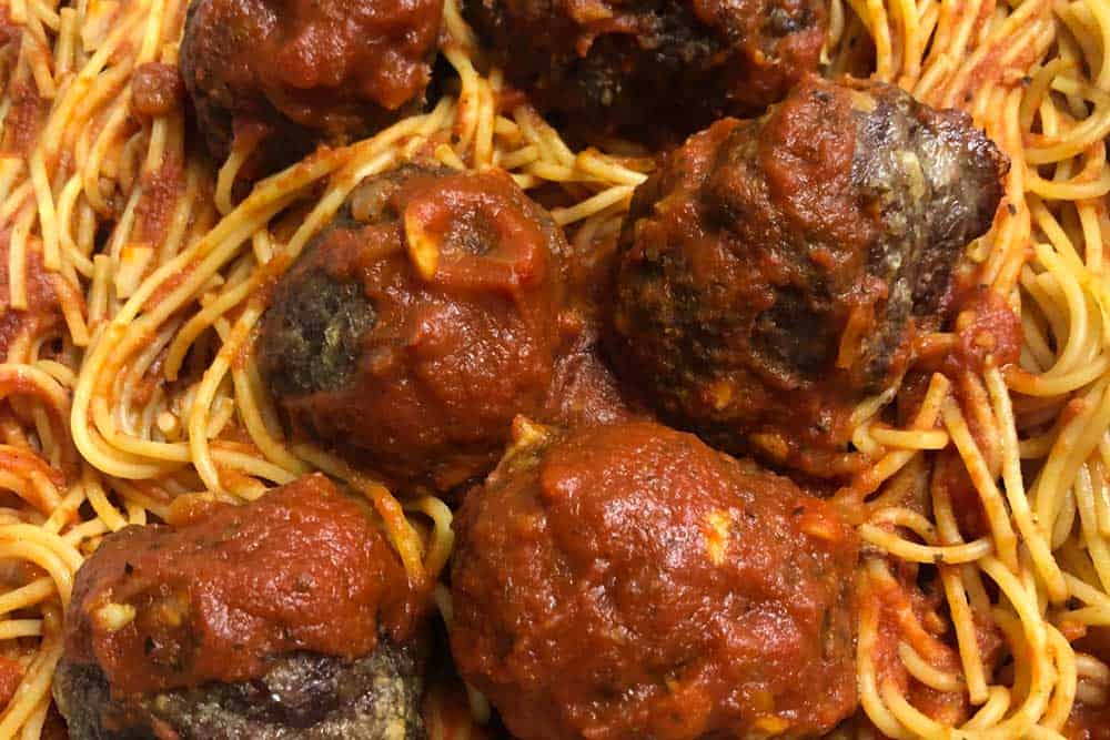 spaghetti_and_meatballs spaghetti and meatballs divine dinnerz epic egg restaurants